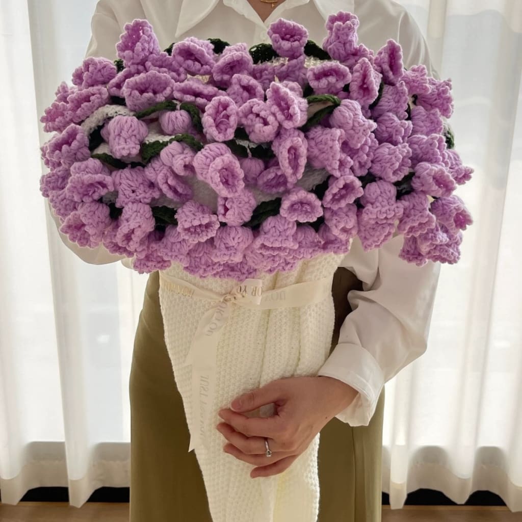 Bloomie Bouquet Blanket