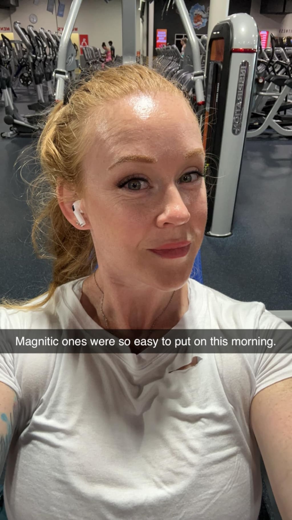 Cosmetifics™ Magnetic Lashes Kit